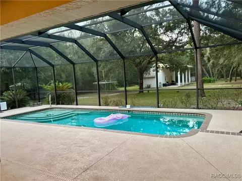 1229 E Bismark St, Hernando, FL 34442 photo 3