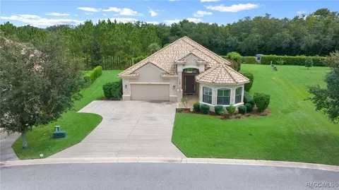 1041 N Hunt Club Dr, Hernando, FL 34442