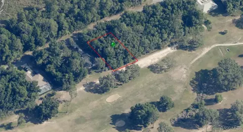 2858 W Gardenia Dr, Citrus Springs, FL 34434