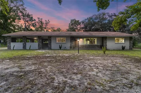 5646 W Rochelle St, Homosassa, FL 34446