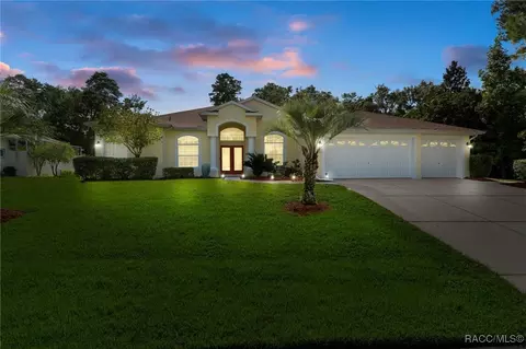 6 Geranium Dr, Homosassa, FL 34446