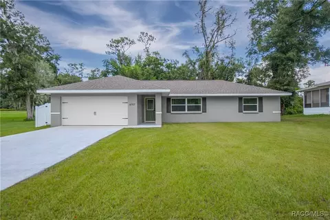 6707 E Malverne St, Inverness, FL 34452