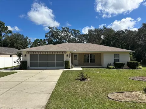 8667 N Vince Dr, Citrus Springs, FL 34434