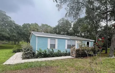 5741 S Oldfield Ave, Homosassa, FL 34446