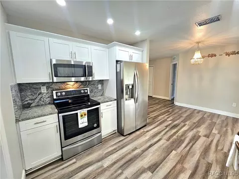 Kitchen - 5375 Ashland Dr, Spring Hill, FL 34606 photo 1 of 3