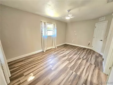 Bedroom - 5375 Ashland Dr, Spring Hill, FL 34606 photo 2 of 7