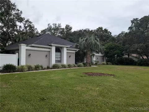 Exterior - 168 E Hartford St, Hernando, FL 34442 photo 1 of 21