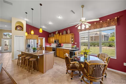 Kitchen - 1527 N Killebrew Pt, Hernando, FL 34442 photo 1 of 4