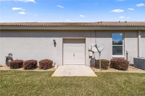 Exterior - 1527 N Killebrew Pt, Hernando, FL 34442 photo 6 of 13