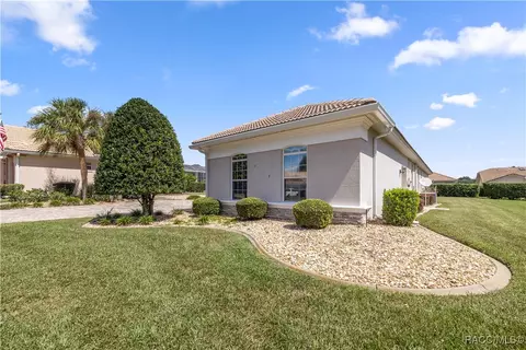 Exterior - 1527 N Killebrew Pt, Hernando, FL 34442 photo 9 of 13