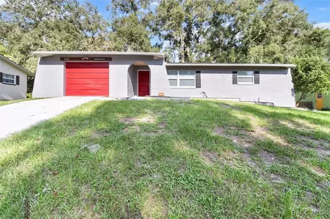 332 S Washington St, Beverly Hills, FL 34465