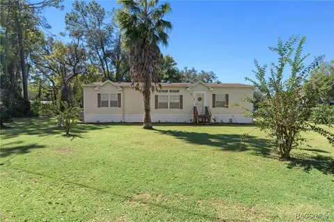 8120 E Penbrook Ln, Floral City, FL 34436