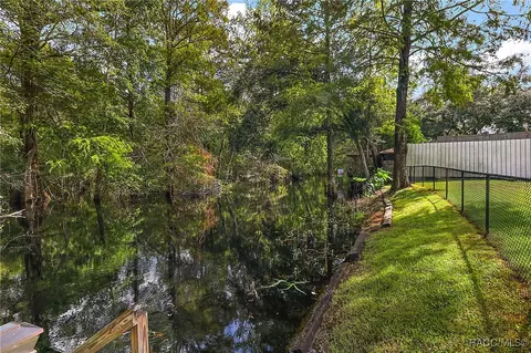 4101 E Riverside Dr, Dunnellon, FL 34434