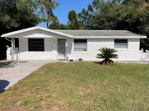 11 Daniel St, Beverly Hills, FL 34465