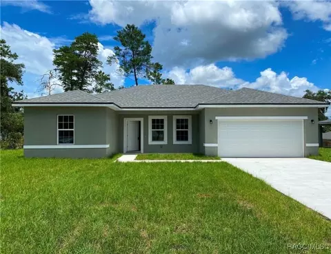 10205 N Biscayne Dr, Citrus Springs, FL 34434