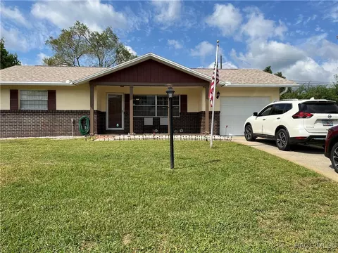 230 S Tyler St, Beverly Hills, FL 34465