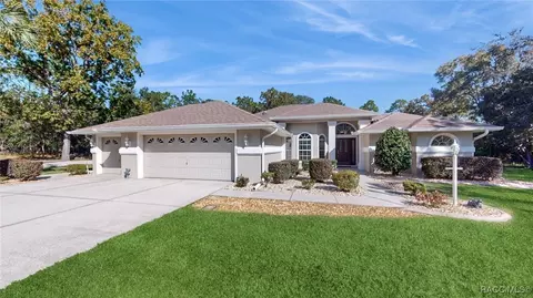 3695 W Coachwood St, Beverly Hills, FL 34465