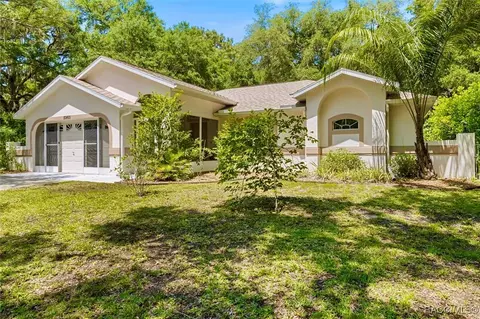 5960 N Varina Pt, Crystal River, FL 34428