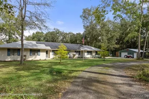 6047 Valley Spring Dr, Brooksville, FL 34601