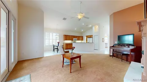 Living - 253 W Doerr Path, Hernando, FL 34442 photo 1 of 2