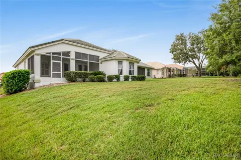 Exterior - 253 W Doerr Path, Hernando, FL 34442 photo 7 of 15