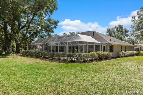 Exterior - 409 E Dakota Ct, Hernando, FL 34442 photo 12 of 21