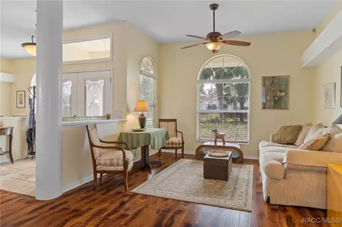 Living - 409 E Dakota Ct, Hernando, FL 34442 photo 1 of 5
