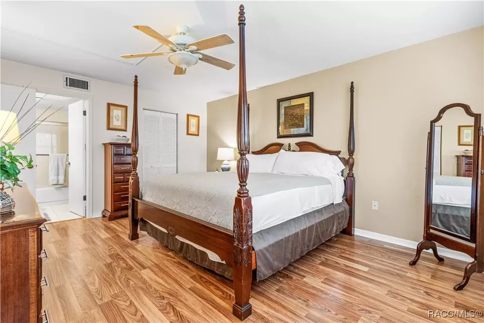 Bedroom - 600 E Gilchrist Ct #2A, Hernando, FL 34442 photo 4 of 5