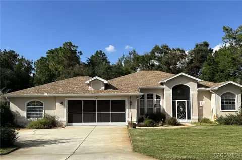 107 Sycamore Cir, Homosassa, FL 34446
