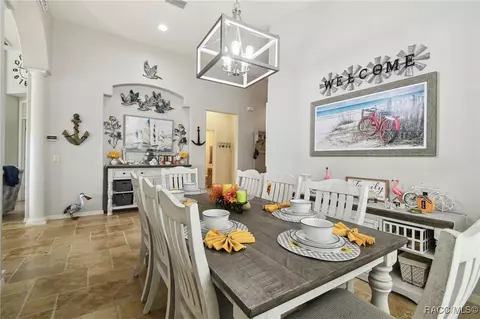 Dining - 140 W Doerr Path, Hernando, FL 34442 photo 2 of 5