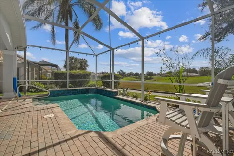 Exterior - 140 W Doerr Path, Hernando, FL 34442 photo 7 of 17
