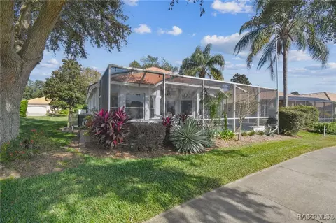 Exterior - 140 W Doerr Path, Hernando, FL 34442 photo 12 of 17