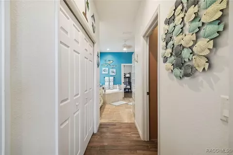 Entry Way - 140 W Doerr Path, Hernando, FL 34442 photo 9 of 10