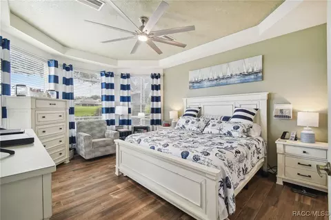 Bedroom - 140 W Doerr Path, Hernando, FL 34442 photo 6 of 9