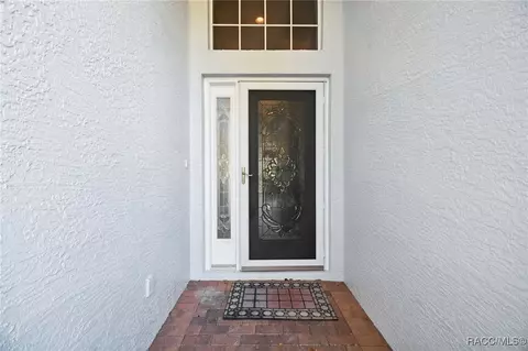 Entry Way - 140 W Doerr Path, Hernando, FL 34442 photo 10 of 10