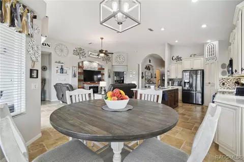 Dining - 140 W Doerr Path, Hernando, FL 34442 photo 4 of 5