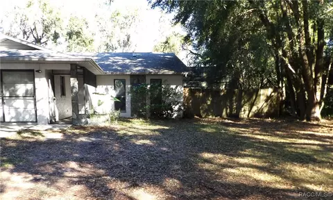 7827 E Pocono St, Inverness, FL 34452