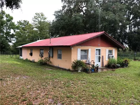 11649 E Salmon Dr, Floral City, FL 34436