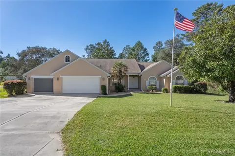 16 Ageratum Ct, Homosassa, FL 34446