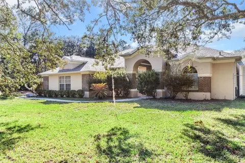 6958 W Green Acres St, Homosassa, FL 34446