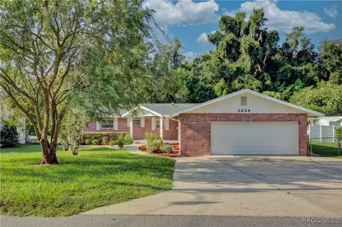 3224 SE 13th St, Ocala, FL 34471