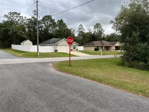 358 N Charles Ave, Inverness, FL 34453