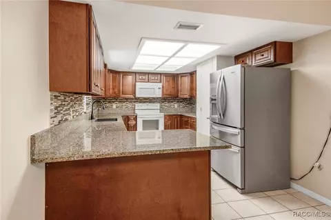 5579 E Arthur St, Inverness, FL 34452 photo 10