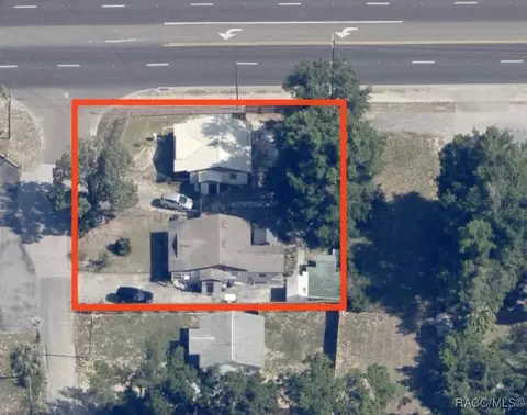 1115 N Bearmount Ter, Crystal River, FL 34429