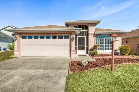 10434 S Clint Loop, Floral City, FL 34436
