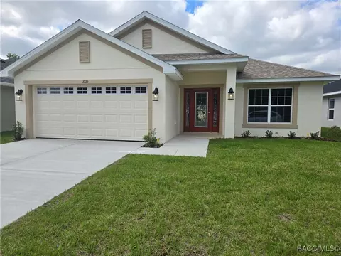 1025 Heron Point Dr, Inverness, FL 34453