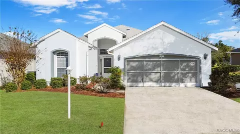 423 W Hillwood Path, Beverly Hills, FL 34465