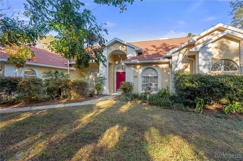 5929 N Pecan Way, Beverly Hills, FL 34465