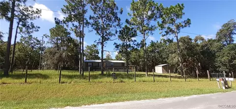 5884 S Willmette Pt, Homosassa, FL 34446