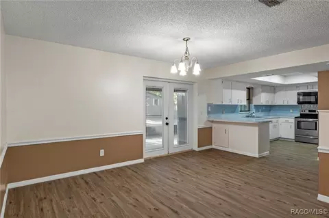 Dining - 5992 E Devon Ln, Inverness, FL 34452 photo 2 of 2